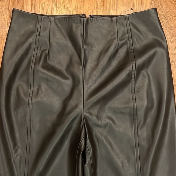 Free People Black Faux Leather Wide Flare Split Leg Pants Womens 31 NWOT - Picture 5 of 8